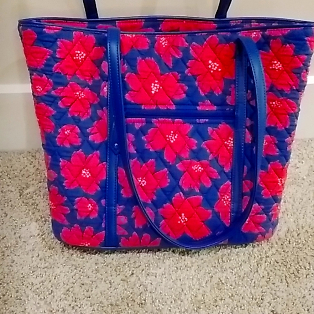 Vera Bradley tote bag